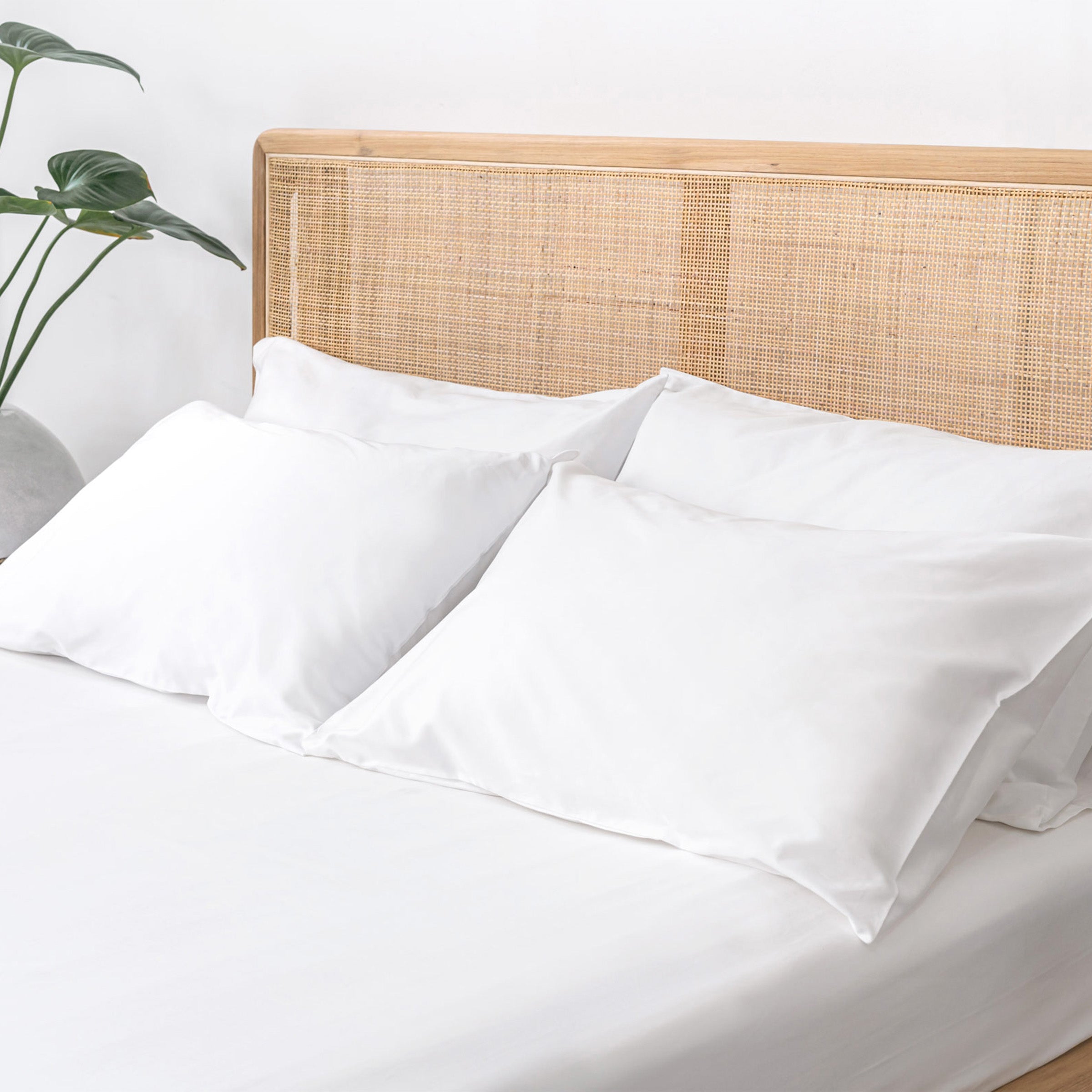 Classic White Fitted Sheet Set