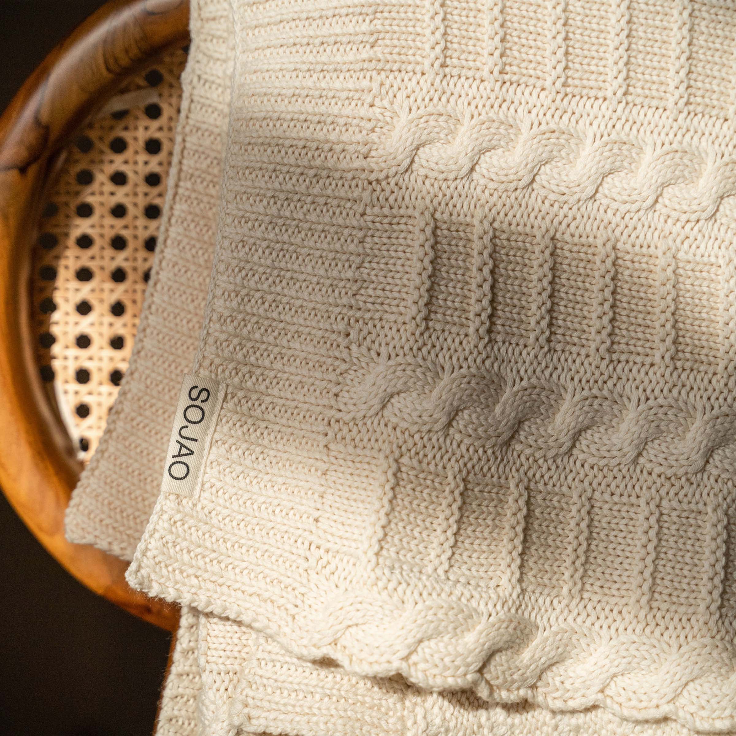 Cable Knit Throw