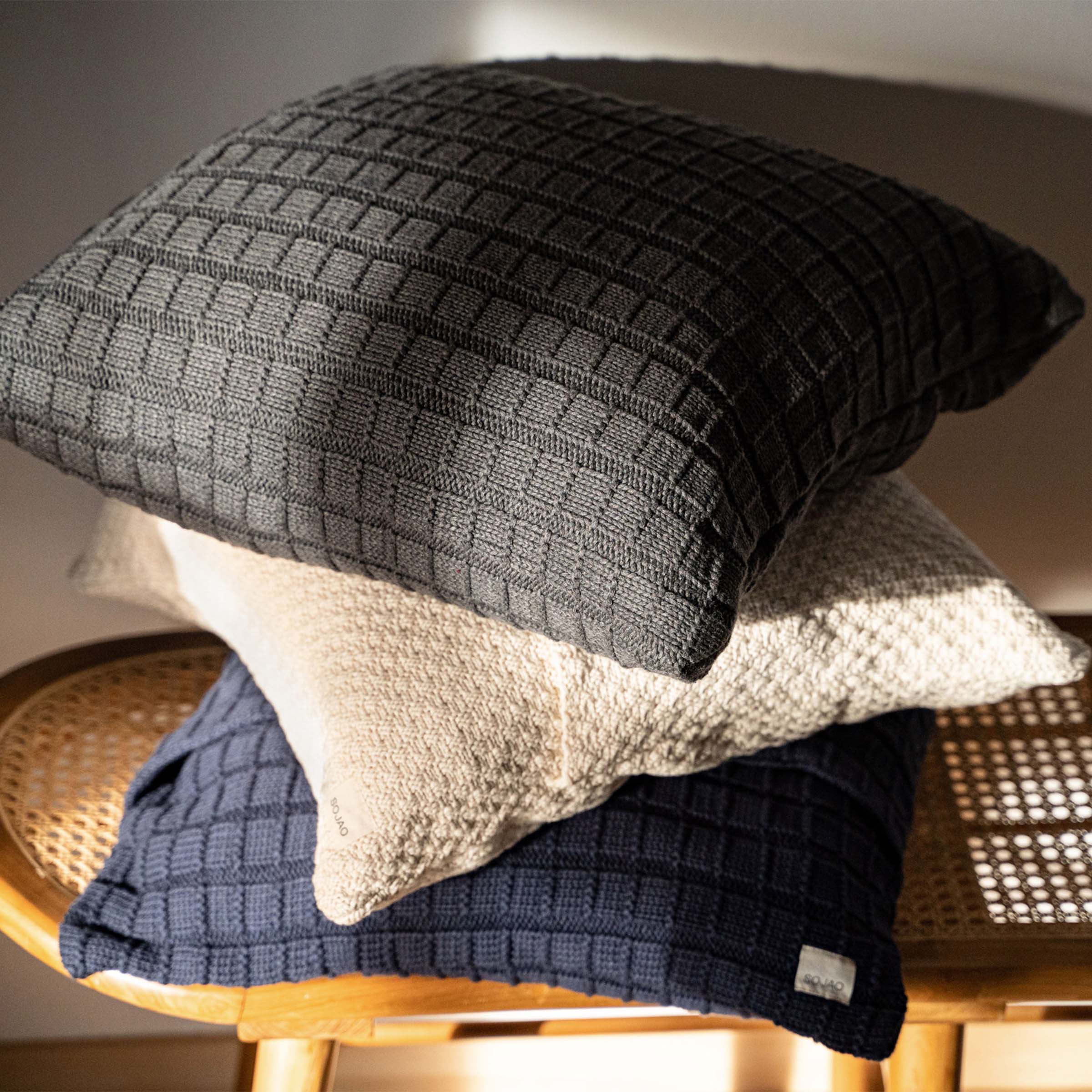 Checkered Rib Cushion Cover