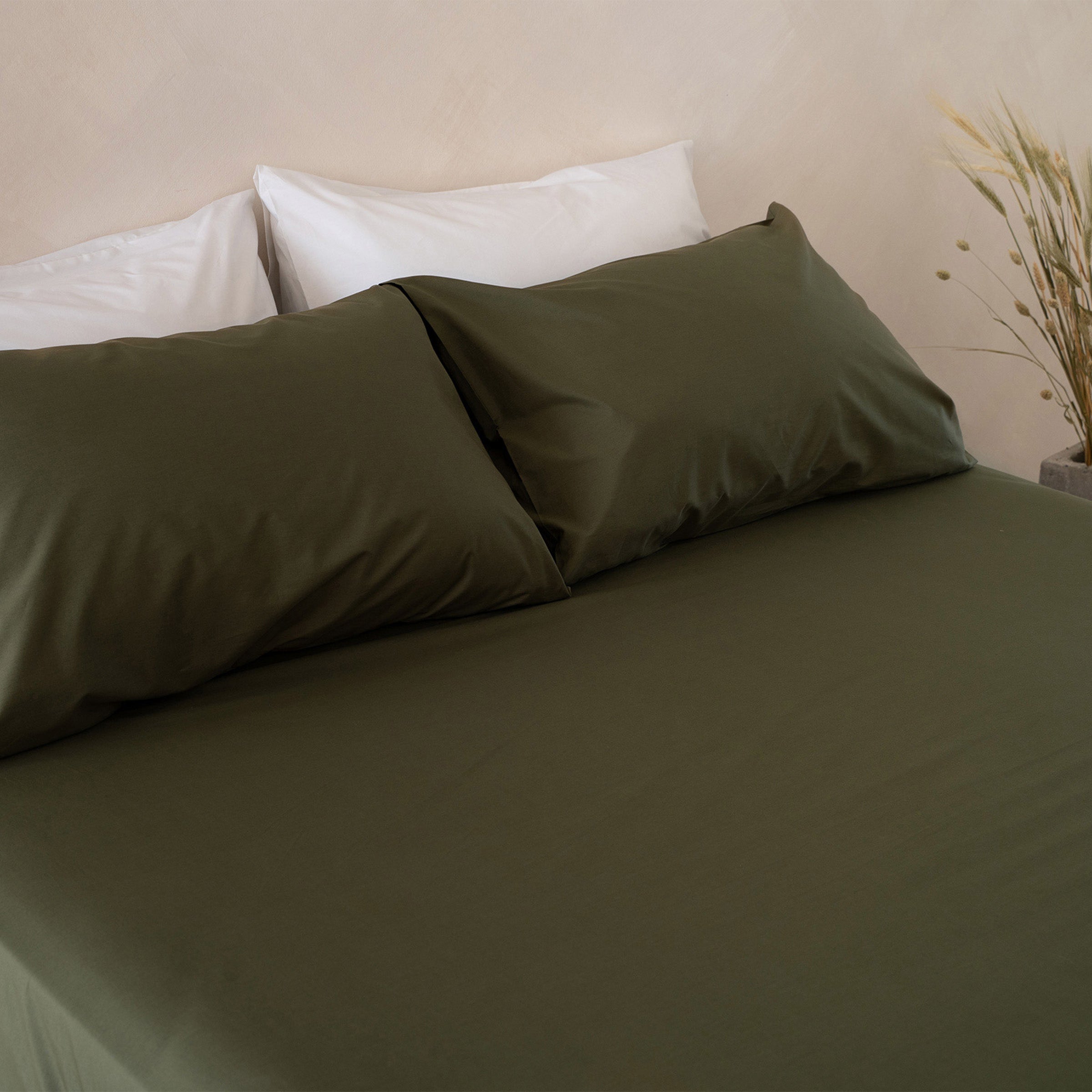Crisp Olive Fitted Sheet Set