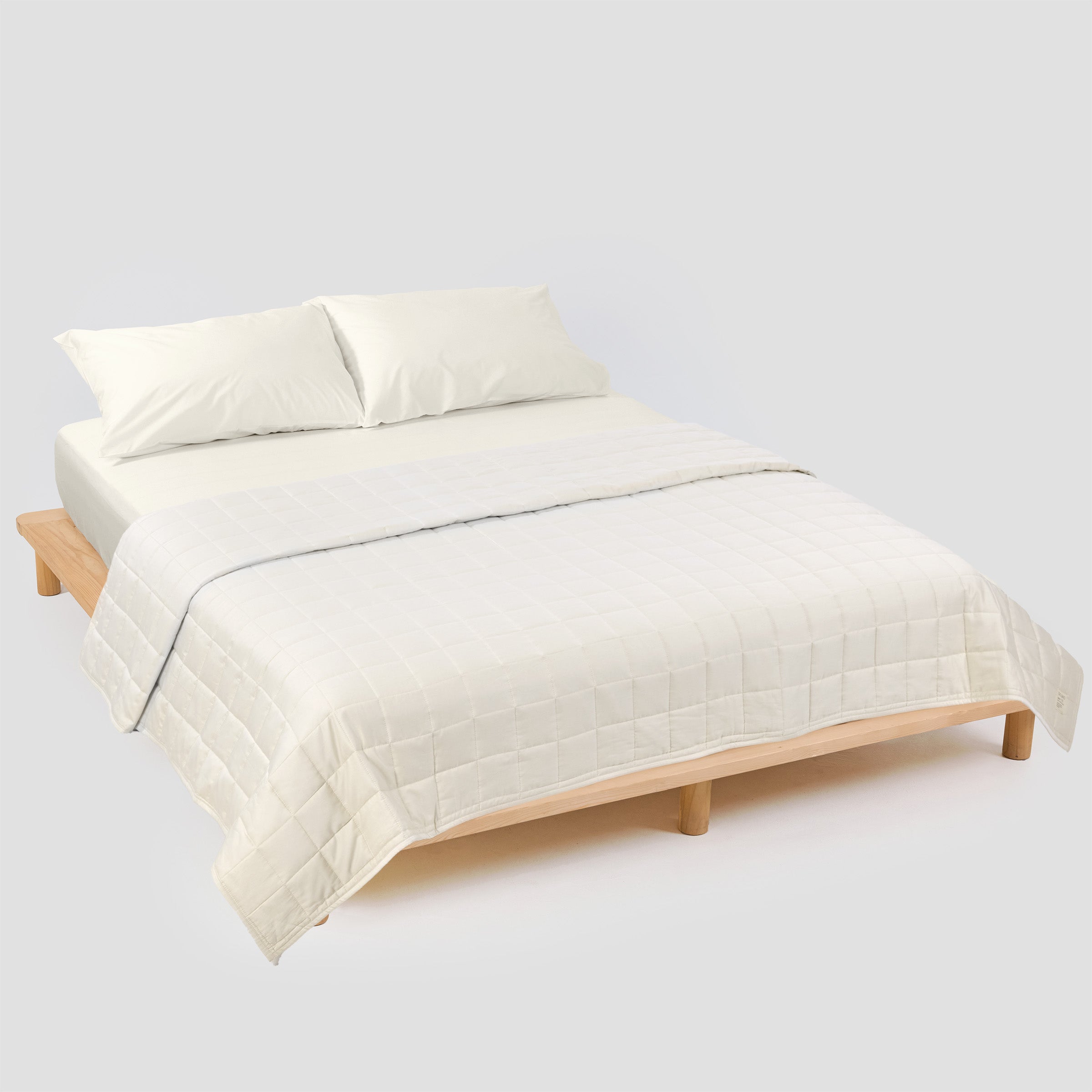 Classic Natural Quilt Bundle Set