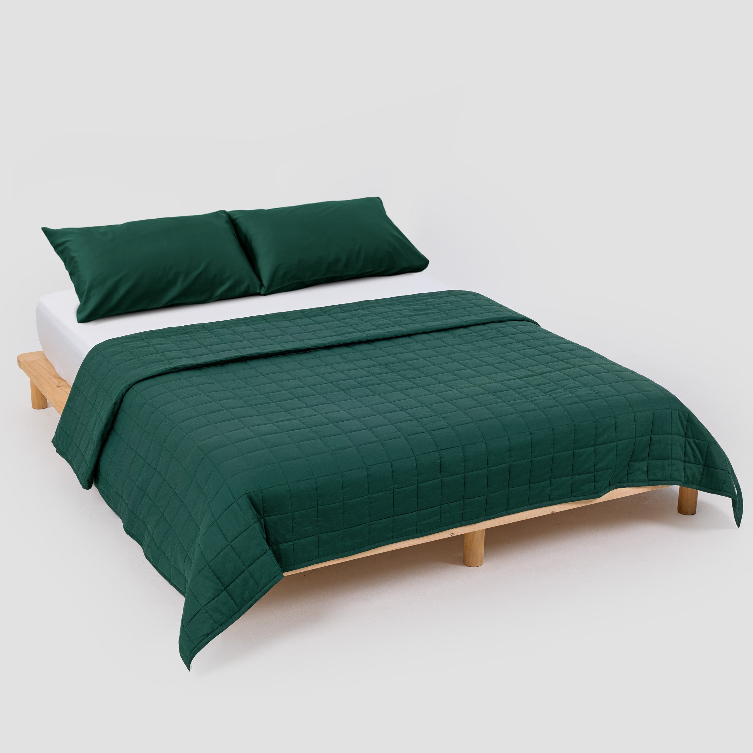Classic Forest Quilt Set