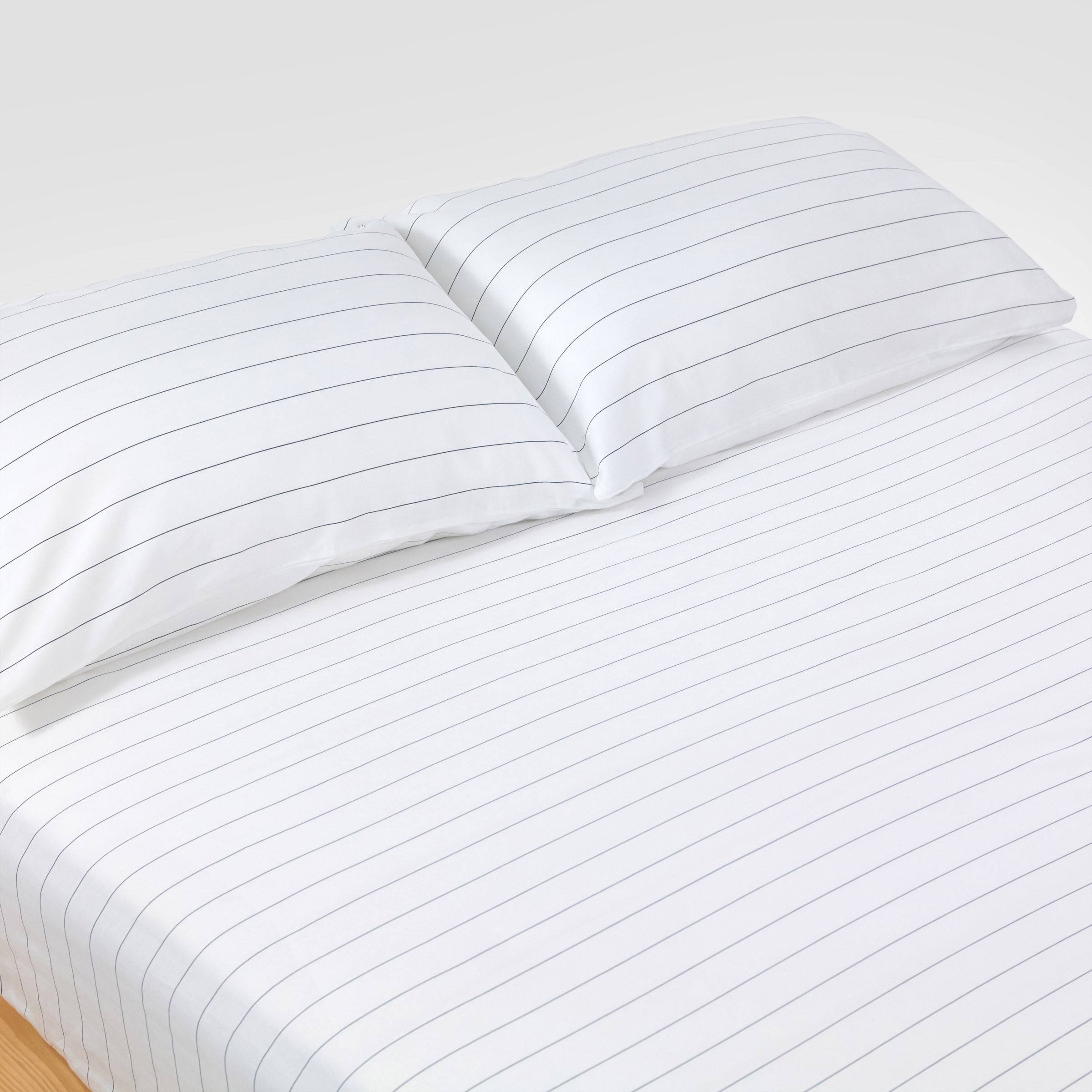 Classic Pinstripes Fitted Sheet (Last Call)