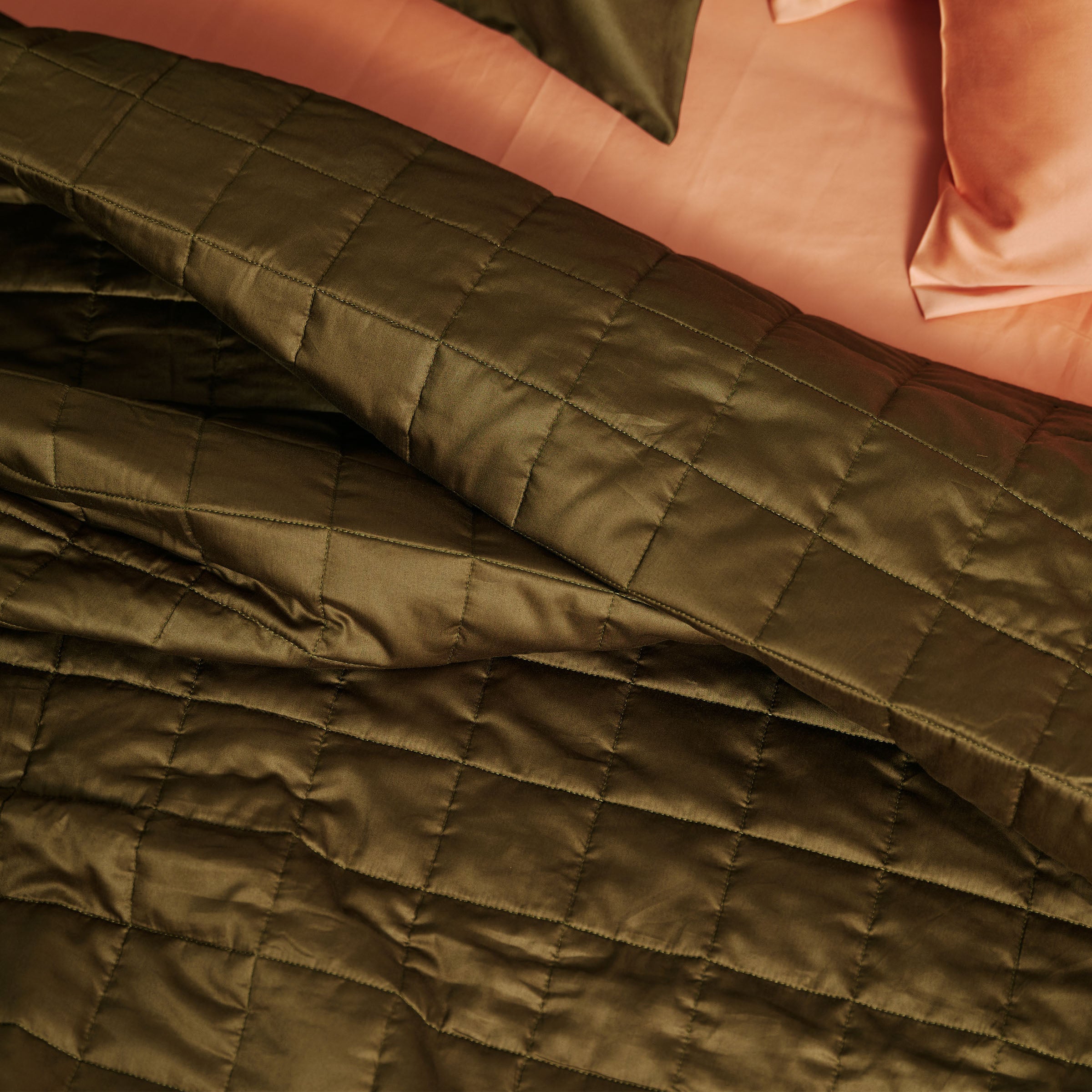 Classic Moss Organic Cotton Quilts
